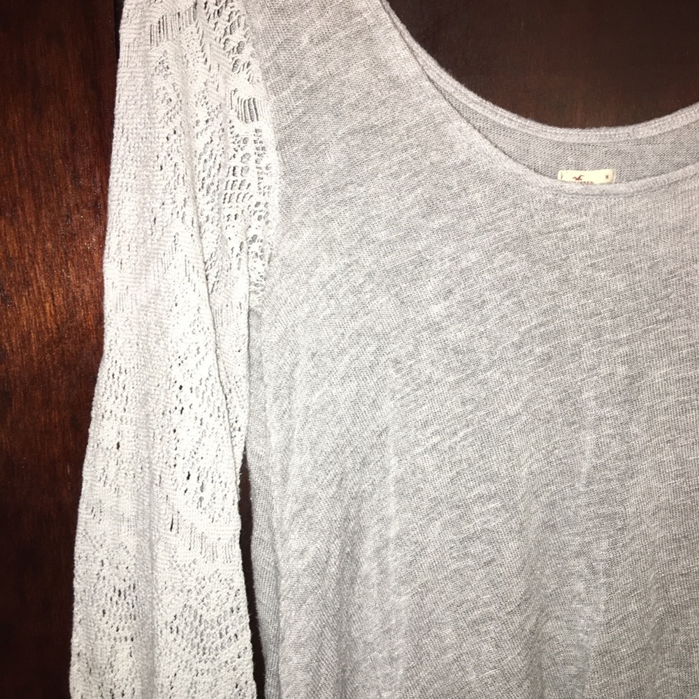 ✨BEAUTIFUL KNIT BELL SLEEVE SHIRT✨